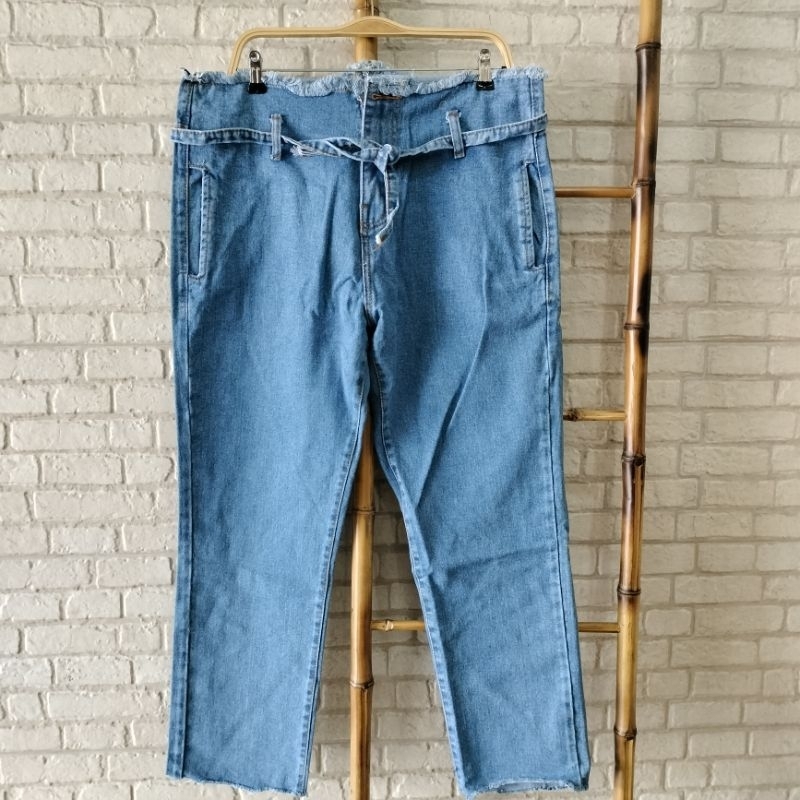 Benefit jeans kulot tali pinggang(jumbo)
