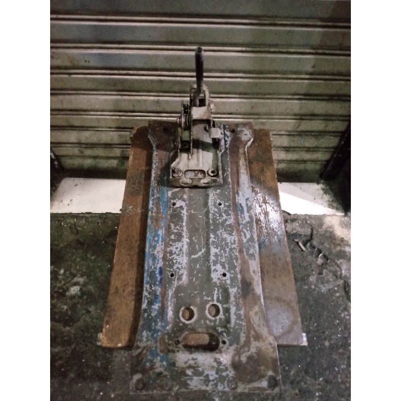 Tongkat perseneling copotan MITSUBISHI colt T120ss/SUZUKI FUTURA