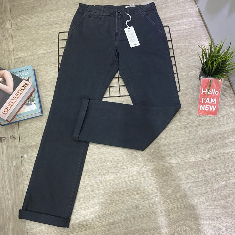 celana panjang chino wrangler original SLIM FIT MELAR