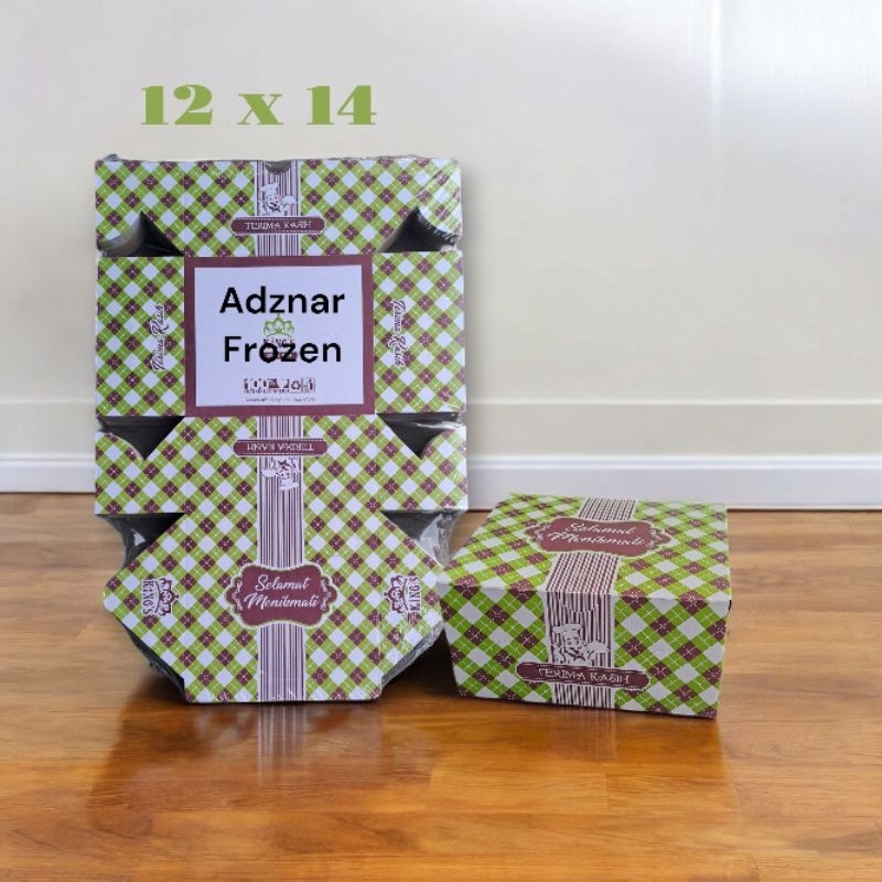 

KOTAK KUE 12 x 14 @100 lembar / DUS SNACK/DUS KUE 12 X 14