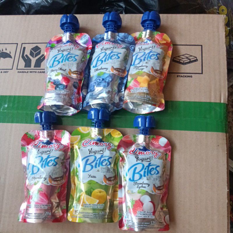 

Cimory Yogurt Bites 120gr 1 karton isi 24pcs bisa mix bisa ekspedisi