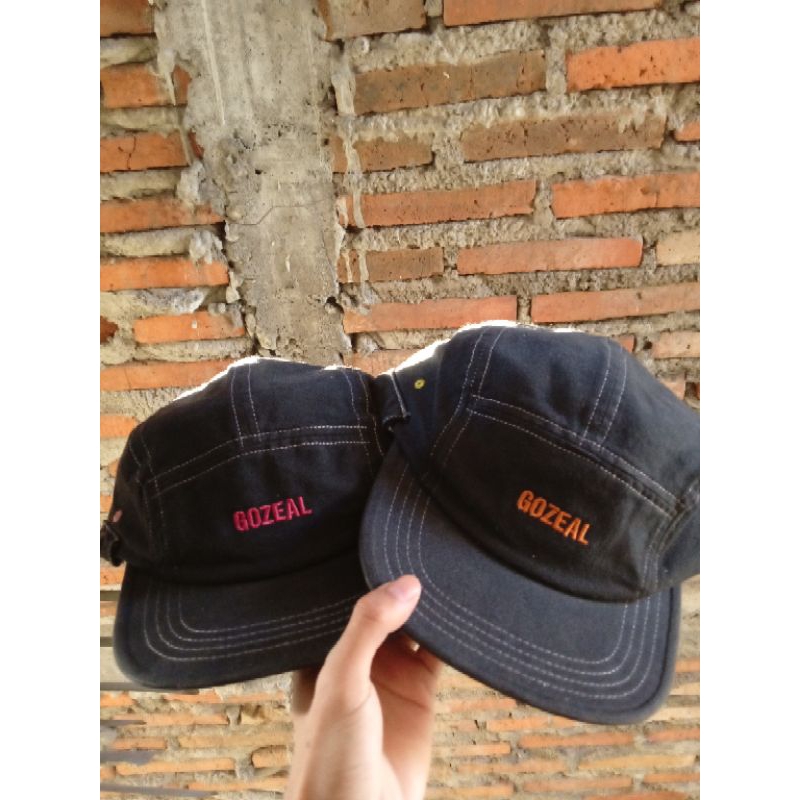 TOPI GOZEAL ORIGINAL - FREE STIKER