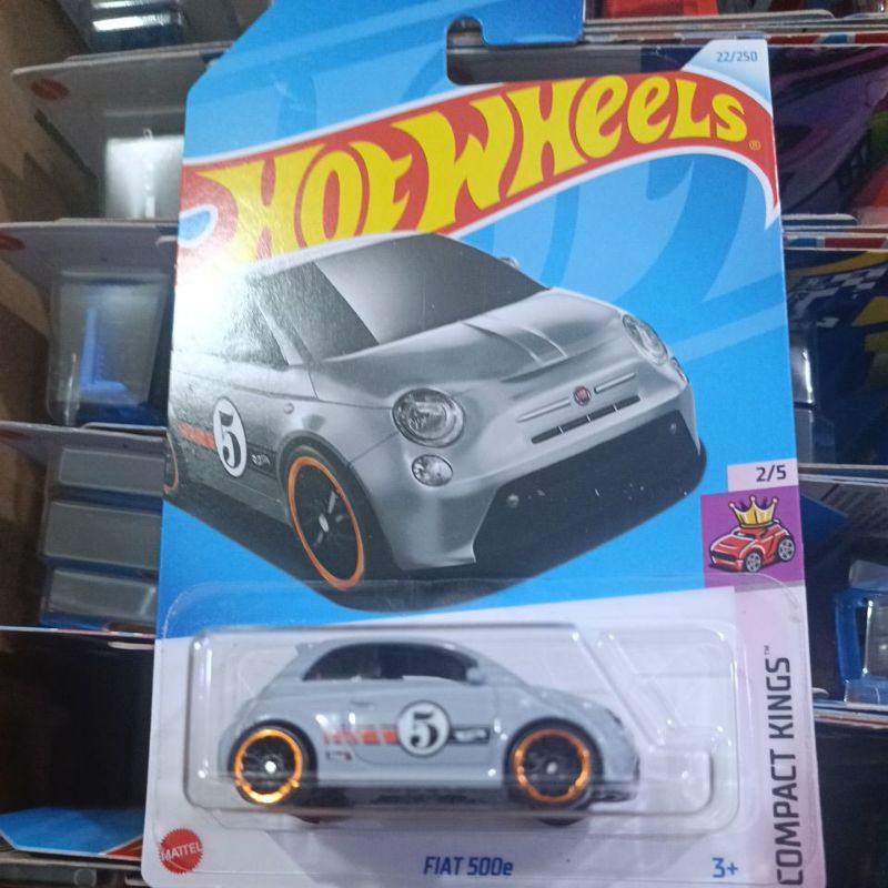 hotwheels fiat 500e