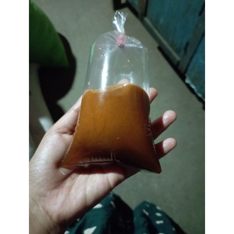 

PETIS MADURA PAMEKASAN(rasa di jamin bikin nagih)