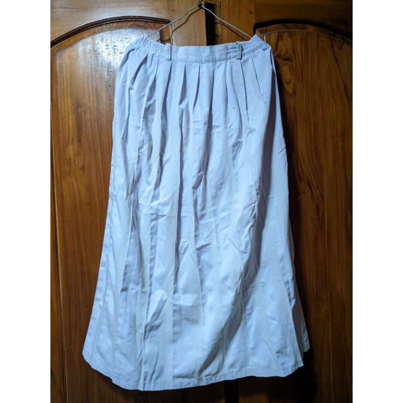 preloved rok putih sekolah