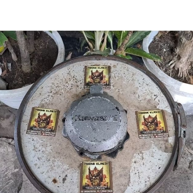 tutup bak magnet binter ar 125 ORIGINAL cover tutup magnet kawasaki binter ar125
