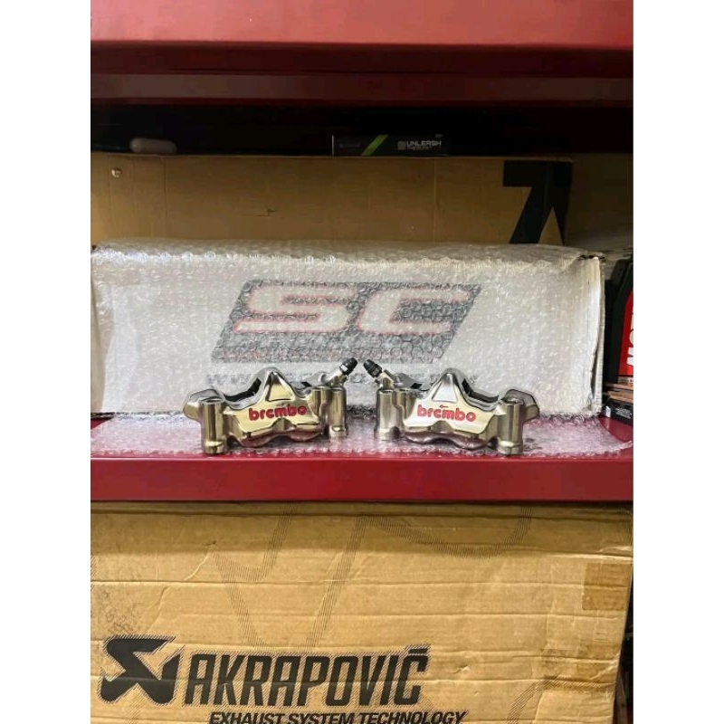 KAMPAS REM DEPAN BREMBO GP4RX