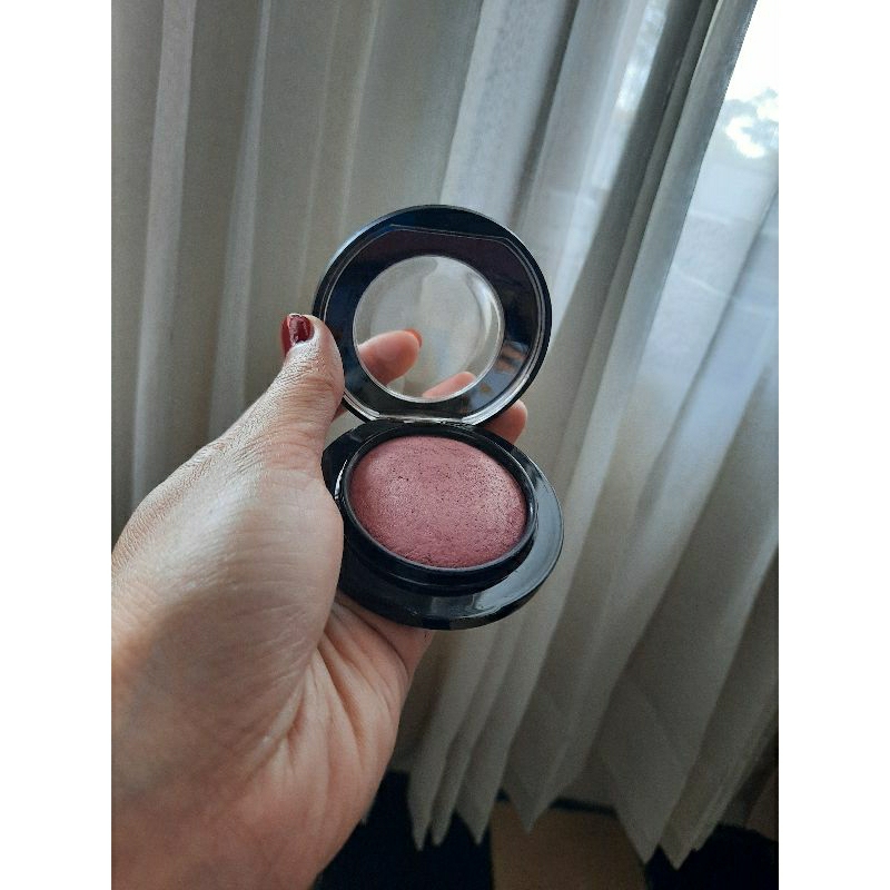 Mac mineralize blush on Gentle ori preloved (like new) Blush on mac mineralize Mac blush