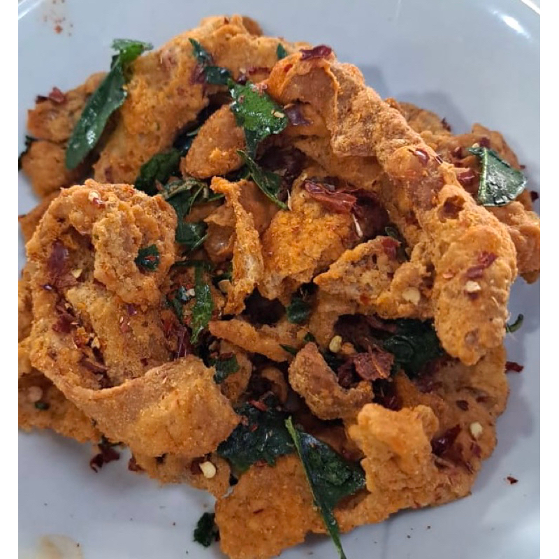 

KULIT AYAM KRISPY DAUN JERUK @1KG