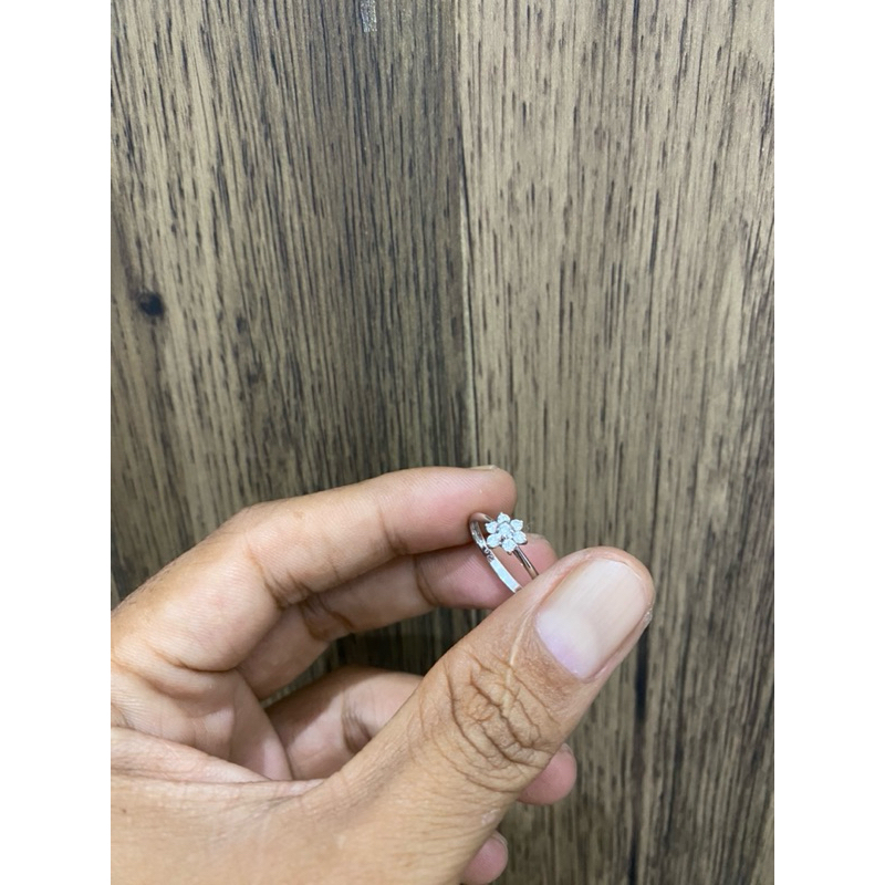 CINCIN EMAS PUTIH NATURAL BERLIAN EROPA 0,20ct NA500