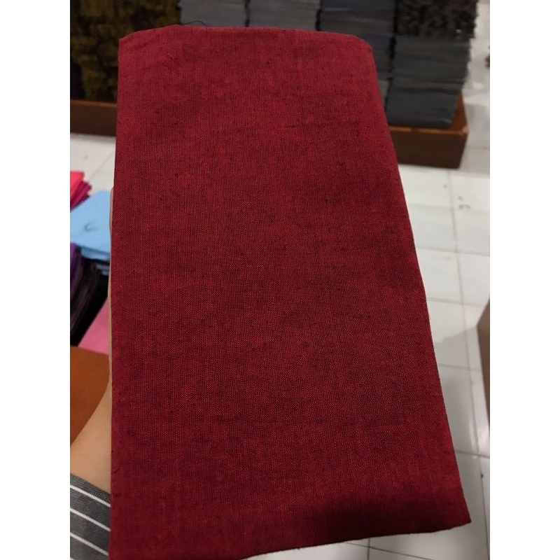 Kain Tenun Lurik Polos Maroon ATBM