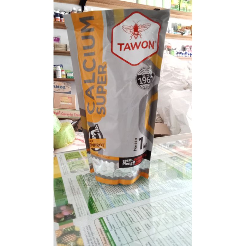 CALSIUM SUPER Kalsium Oksida (CaO) 54% Dapat menekan pertumbuhan spora jamur pada penyakit busuk bua