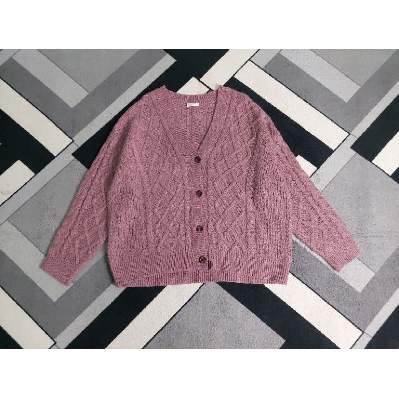 Cardigan Kepang Lilac by Cinema Club