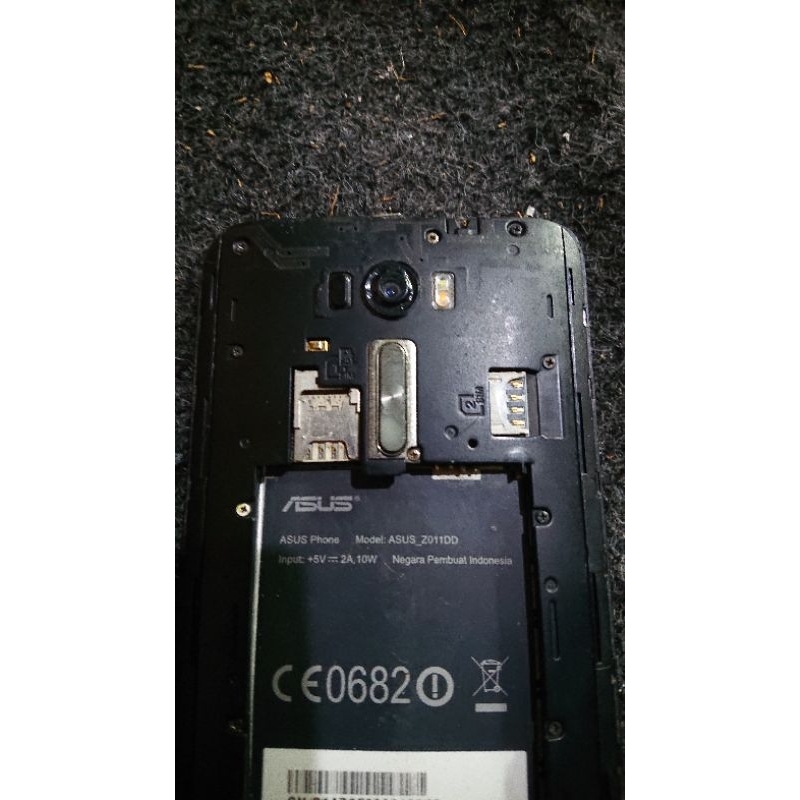 Asus Zenfone 2 laser Z011DD gembling