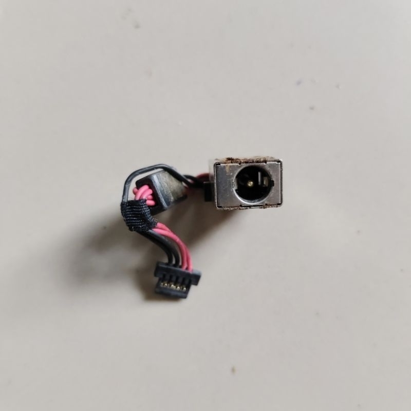 plexsibel/Konektor cas Laptop/Notebook Acer Aspire One 522 original copotan normal siap pasang