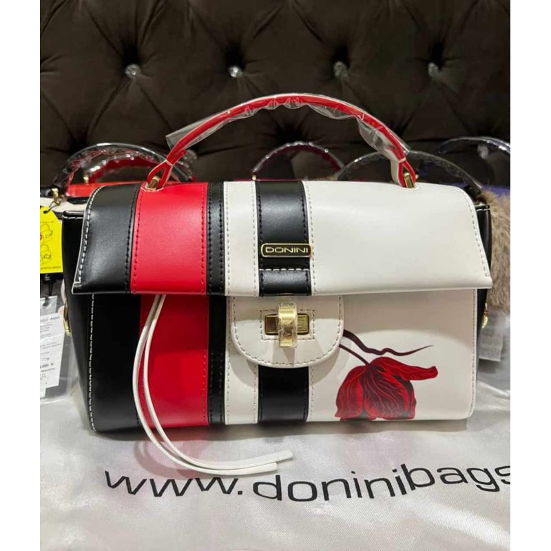 tas donini vigo cantik