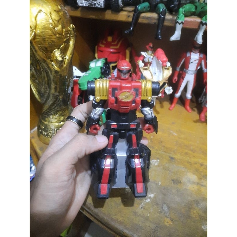 Figure Dx Red Ranger Overdrive Bandai