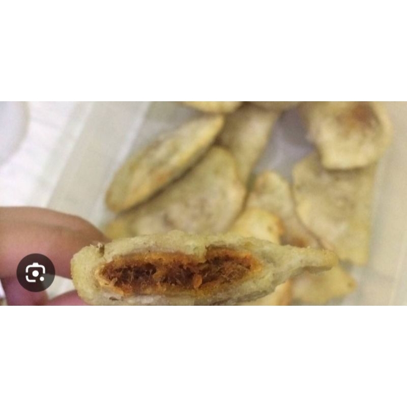 

Cireng mini isi Abon ayam