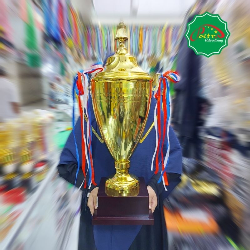 Trophy / Piala Bergilir Super Besar Import Gold Tinggi 68 cm