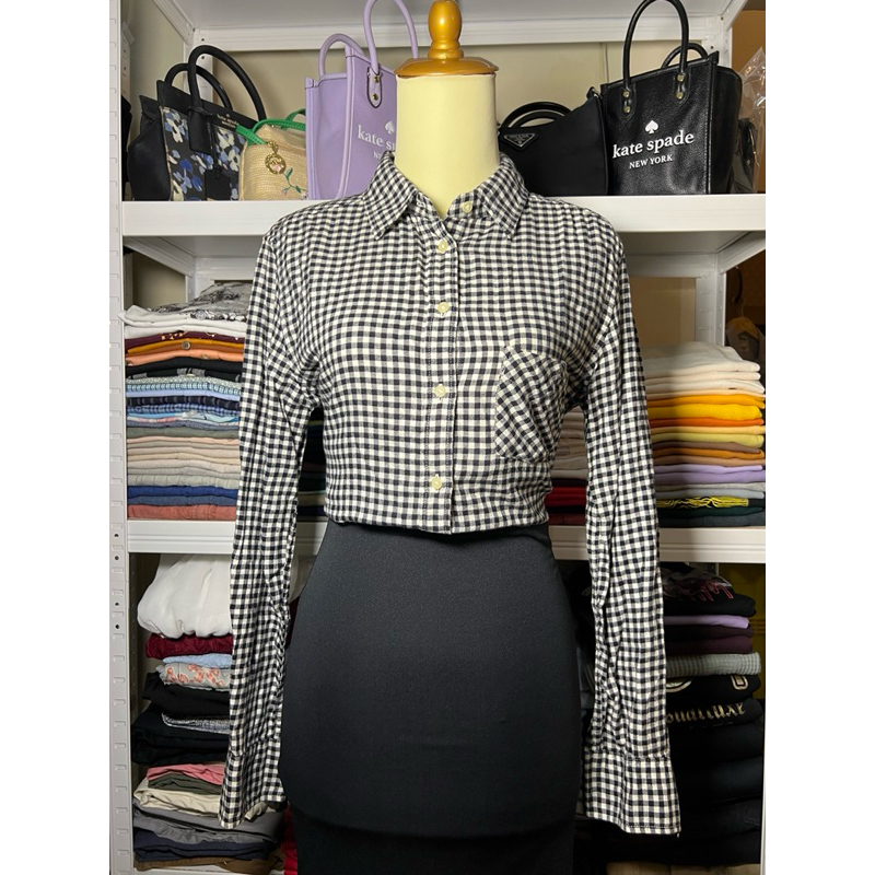 Kemeja Uniqlo Wanita Kotak Preloved Cantik
