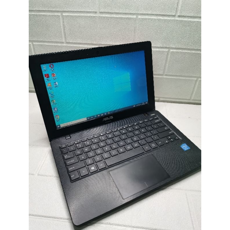 notebook asus X200M