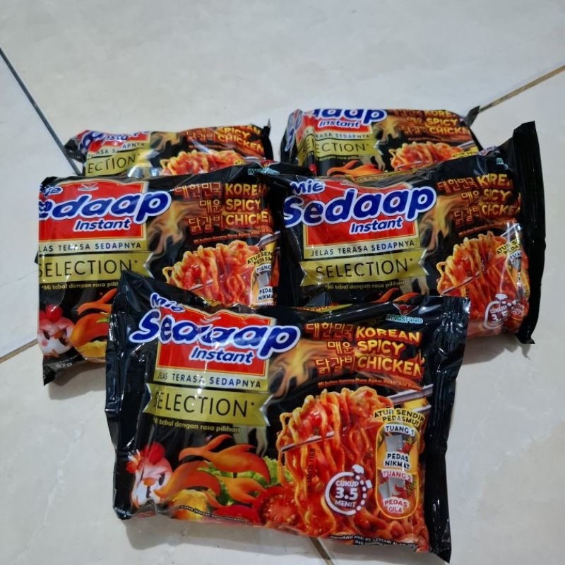 

Mie Sedaap Selection/Korean Spicy Chicken @5bungkus