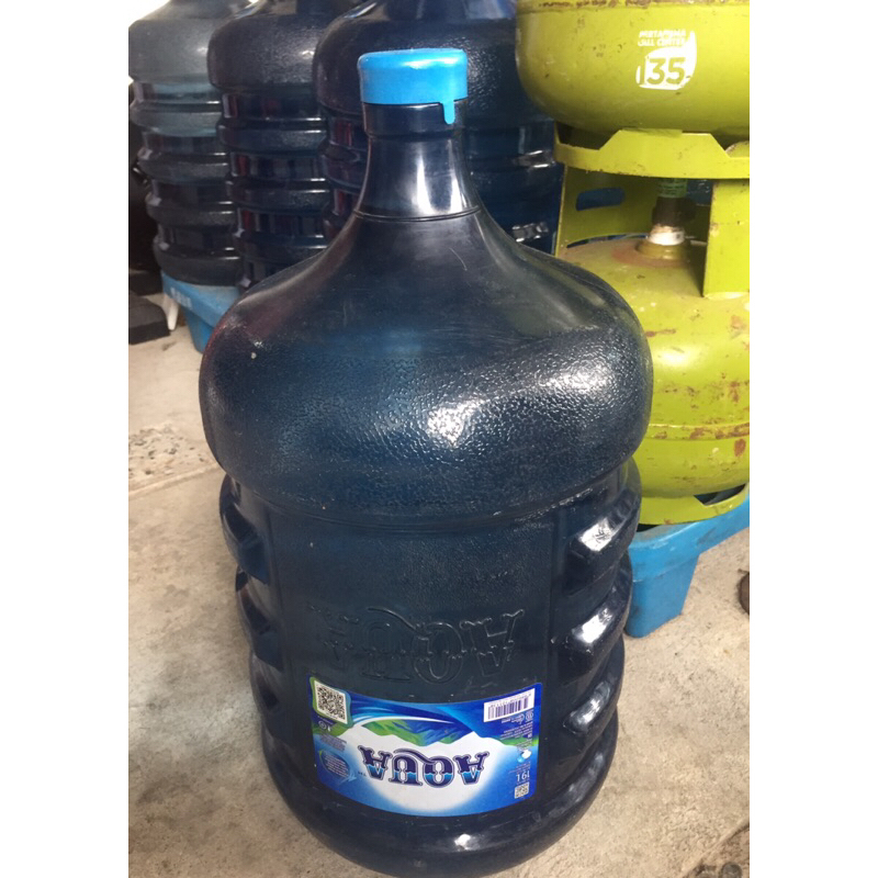 Air Isi Ulang 19 liter dengan Galon Aqua