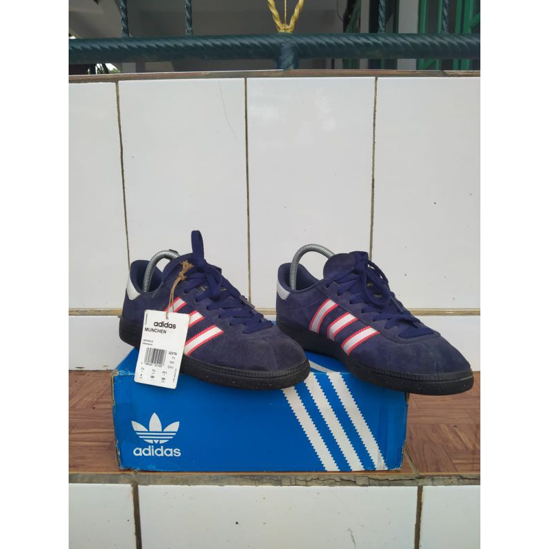 Adidas Munchen Edge