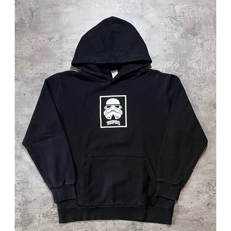 THRIFT HOODIE MARVEL WARNA HITAM PEKAT ORIGINAL SECOND BRAND