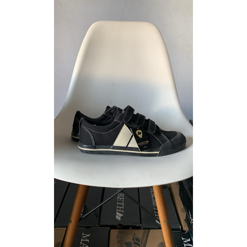 macbeth Elliot velcro