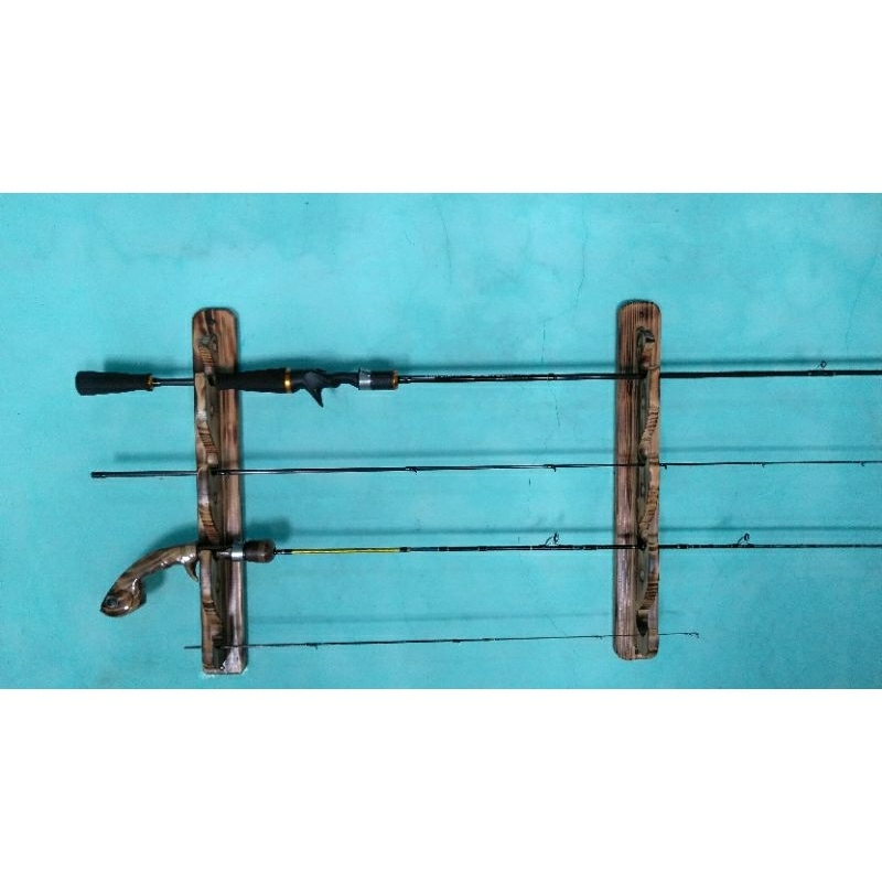 RAK JORAN DINDING...Rak Joran dinding kayu pinus Rak Joran Pancing