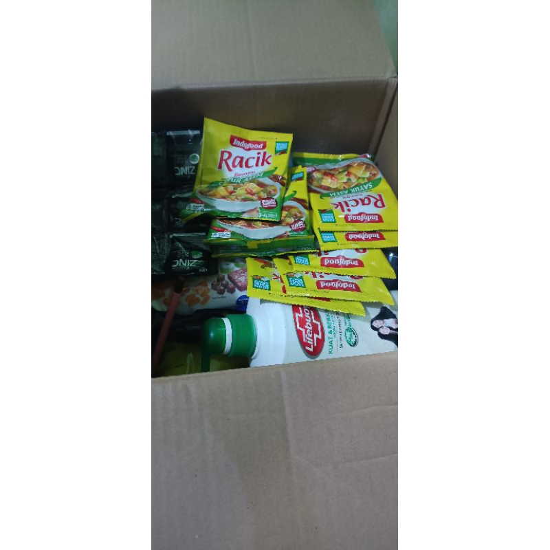 

Paket sembako murah