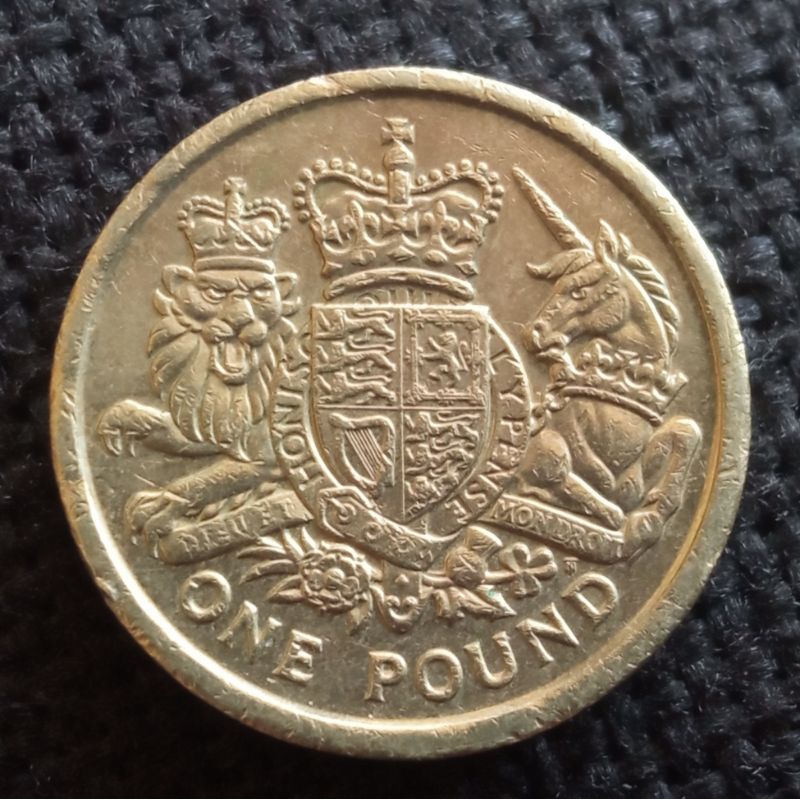 Uang Koin Inggris 1 Pound Lama Lambang Negara