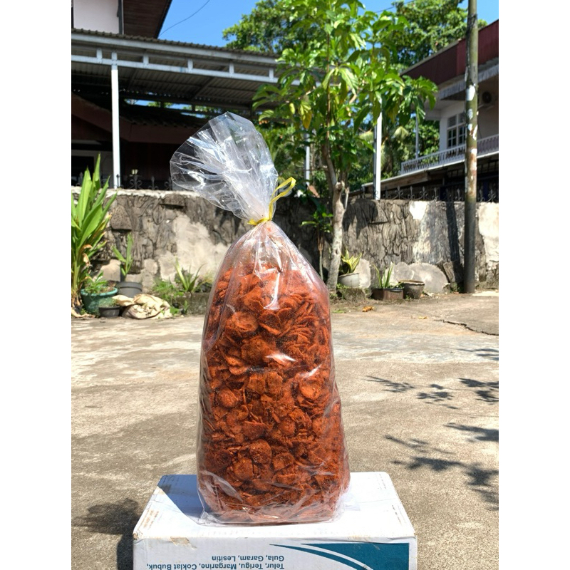 

KERIPIK SOSIS PEDAS 2 kg