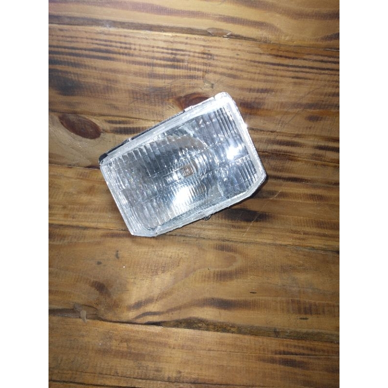 lampu depan v80 robot