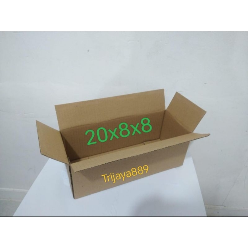 

Kardus box packing BARU uk. 20x8x8