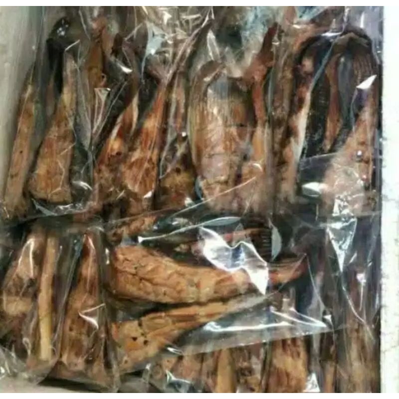 

ikan pari asap 500gr