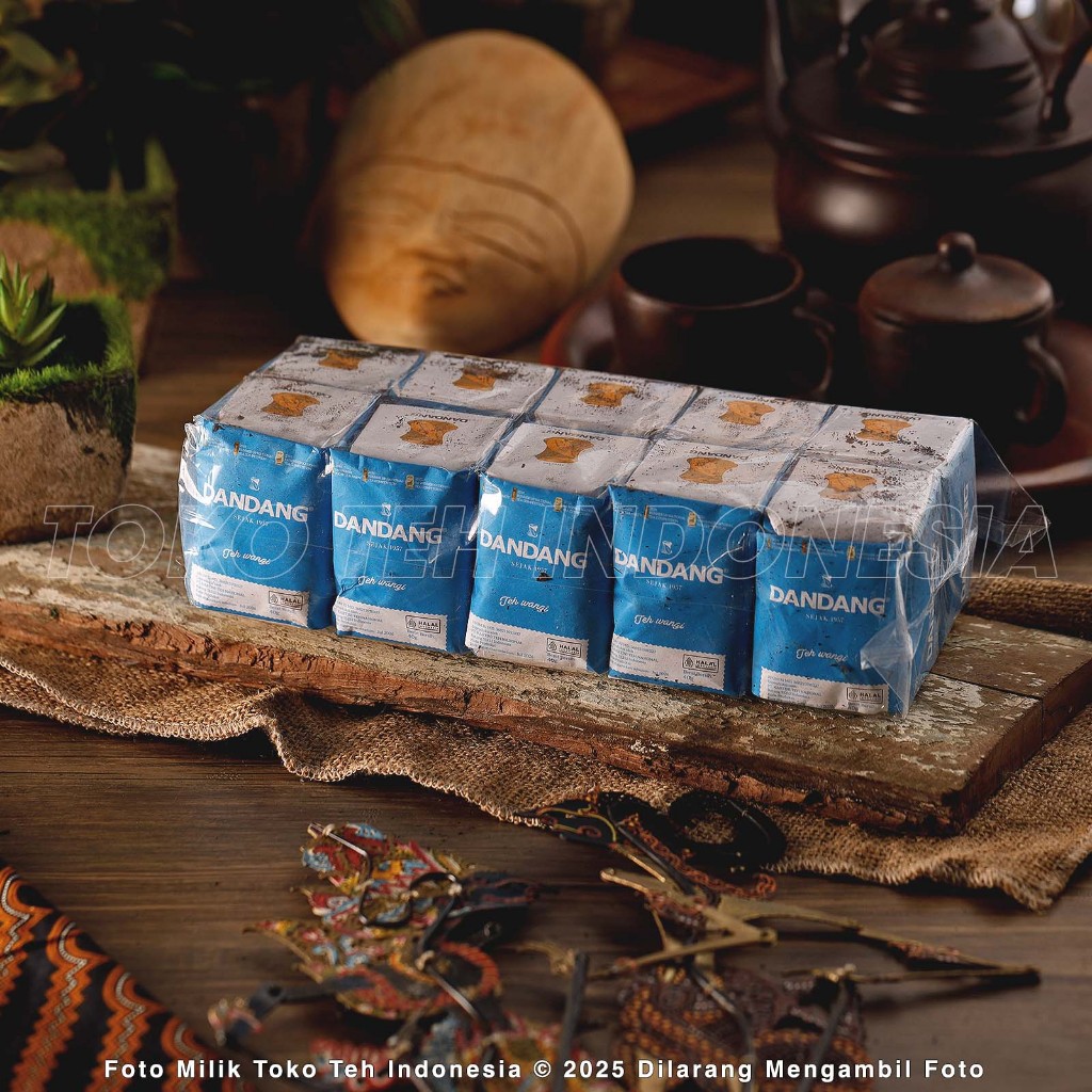 

Teh Indonesia - Teh DANDANG BIRU 1 Bal (1pcs x 10) Teh Tubruk Asli Indonesia Teh Hijau Melati Green Tea Indonesian Heritage Tea