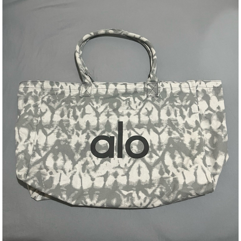 Alo Yoga Shopper Tote