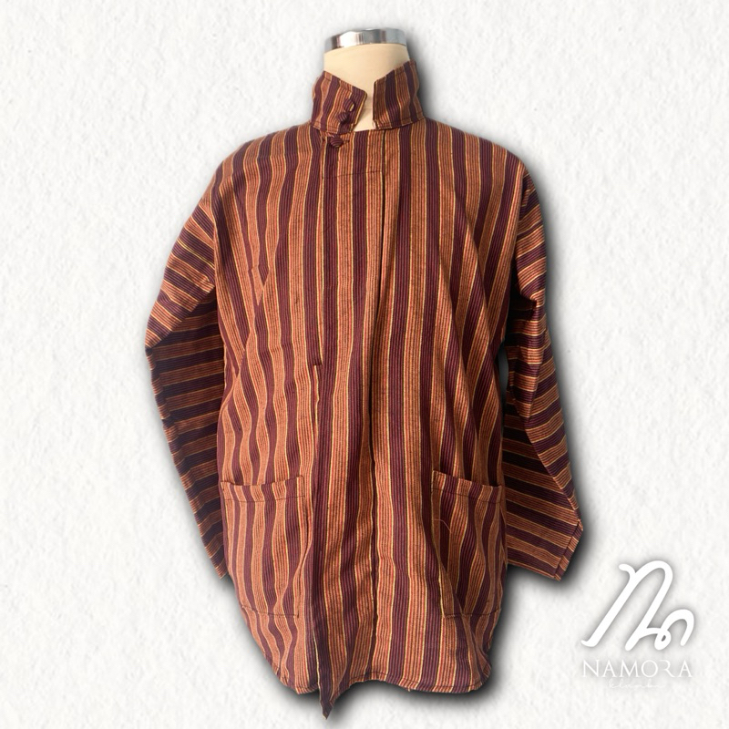 Baju Surjan Lurik Pakaian Adat Jawa Atasan Lengan Panjang Pria Dewasa Lurik Coklat Merah (Jumbo Read