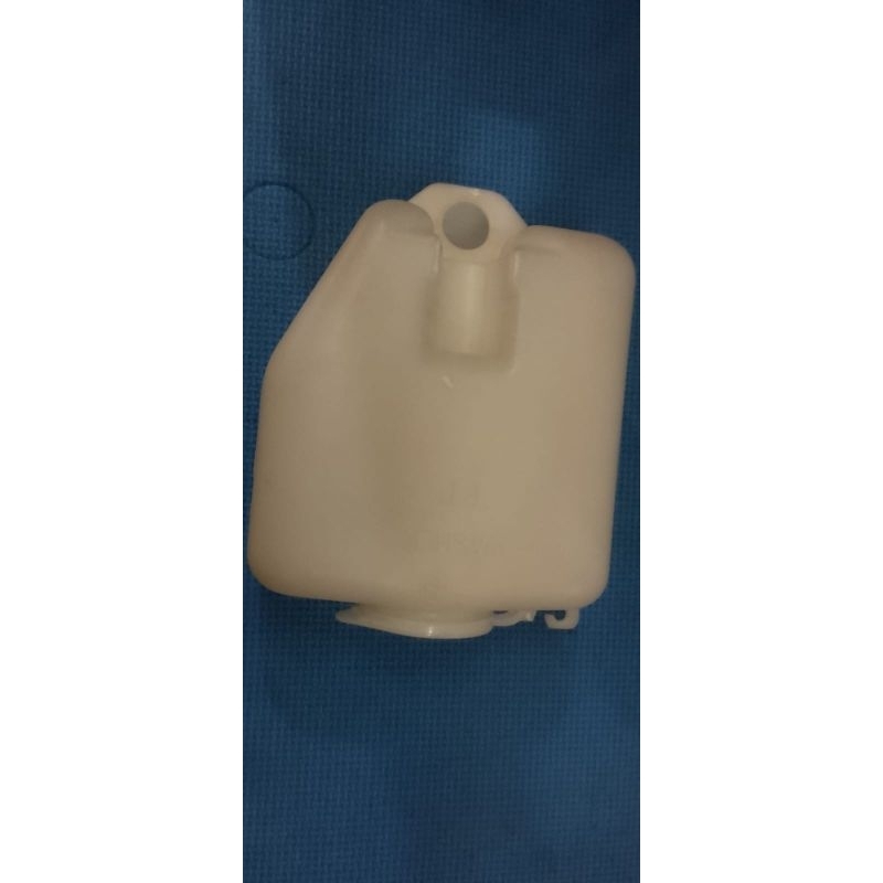 tabung air wiper kijang 7K ori (1 Dinamo)