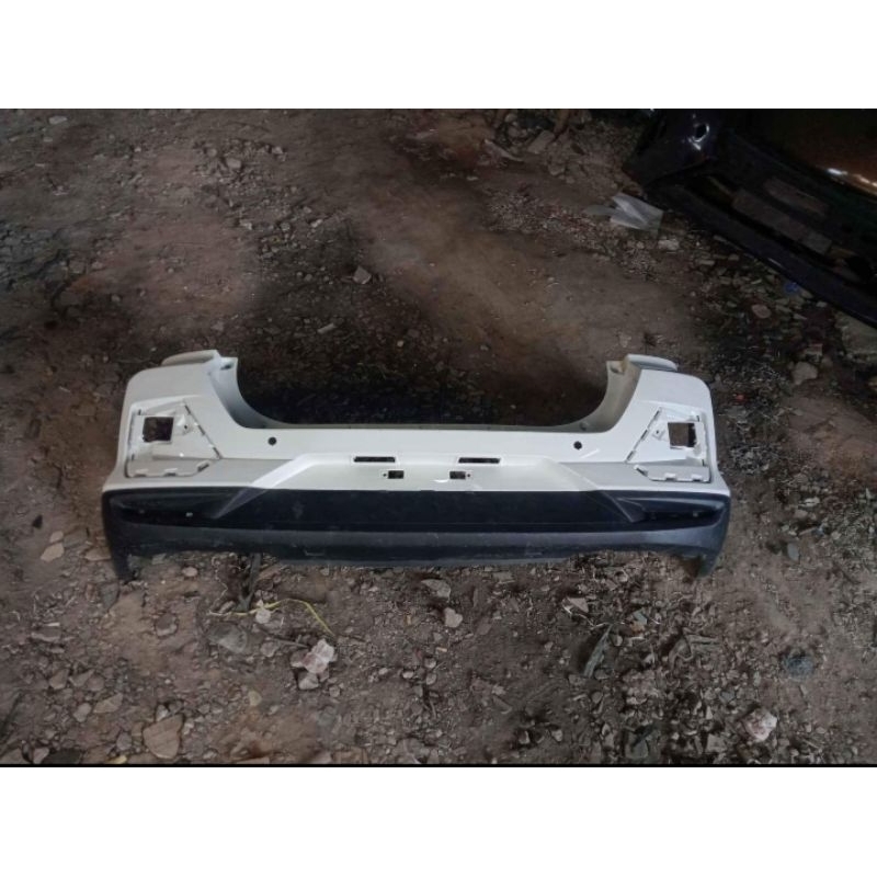 bemper belakang Toyota raize original