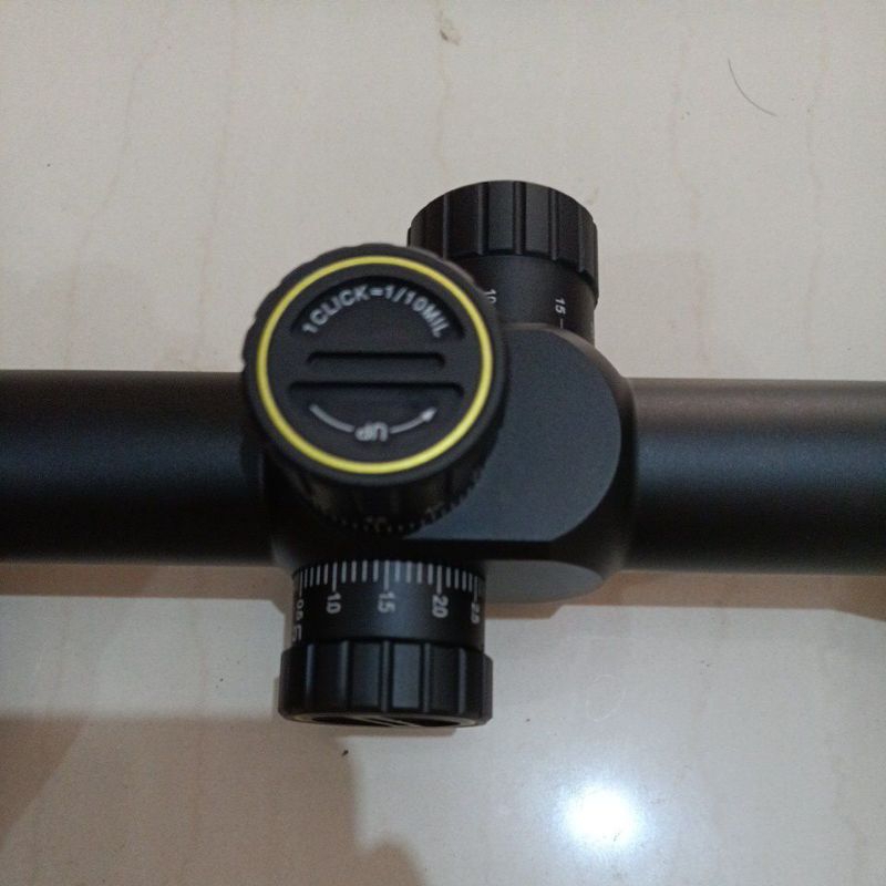 RB Teleskop Westhunter HD 4-16x44 FFP Shockproof