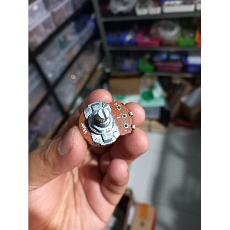 POTENSIO GITAR ELEKTRIK B500 POTENSIOMETER GITAR BASS