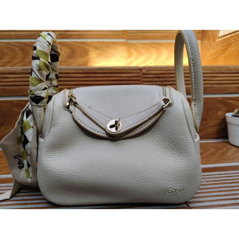 Enji Palomino Preloved Shoulderbag/Tas Wanita