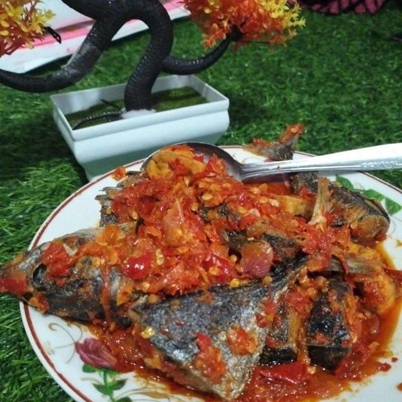 

tongkol goreng balado