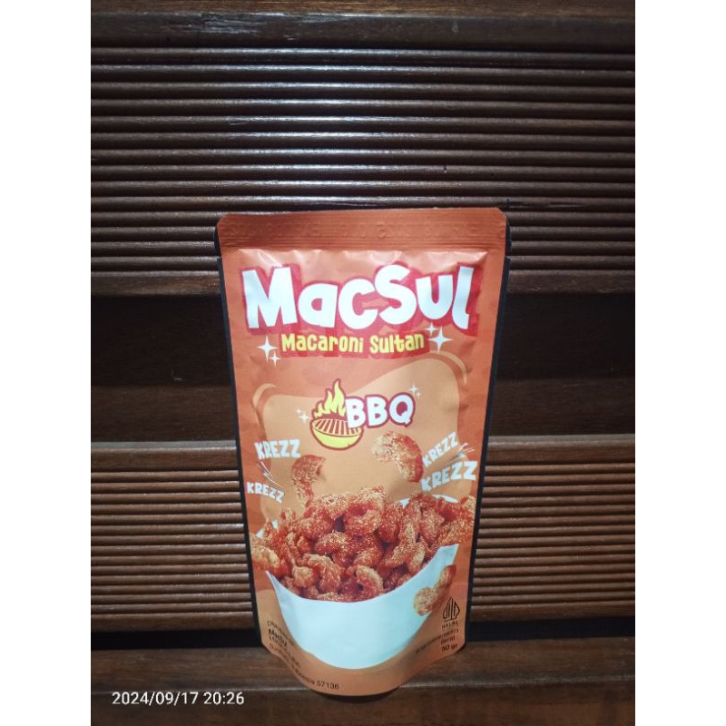 

macroni sultan