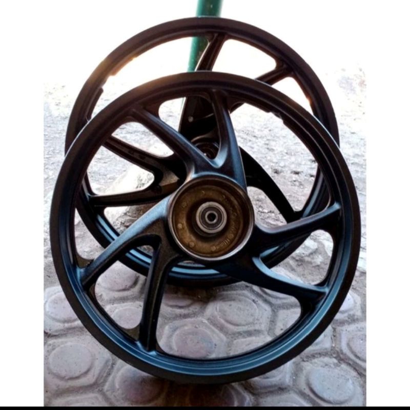 velg pelek honda blade 110 lama ori copotan