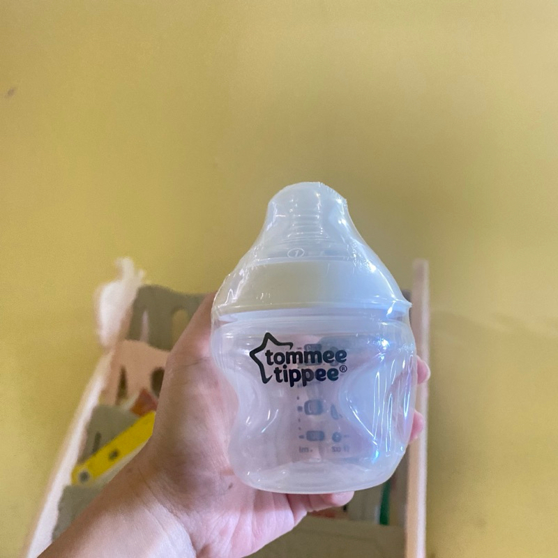 botol susu tommee tippee