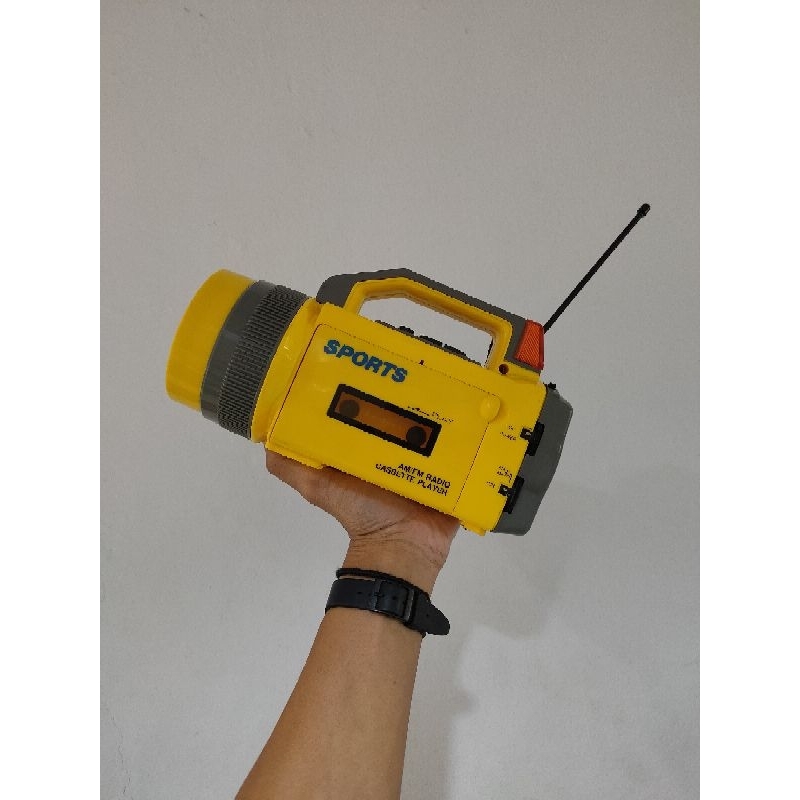 Vintage Radio Kaset Tape Sport // Walkman Kaset Tape Player compo not my first sony